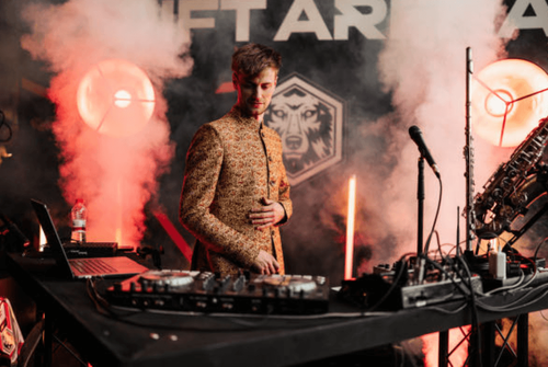 DJ ROADCHANGER